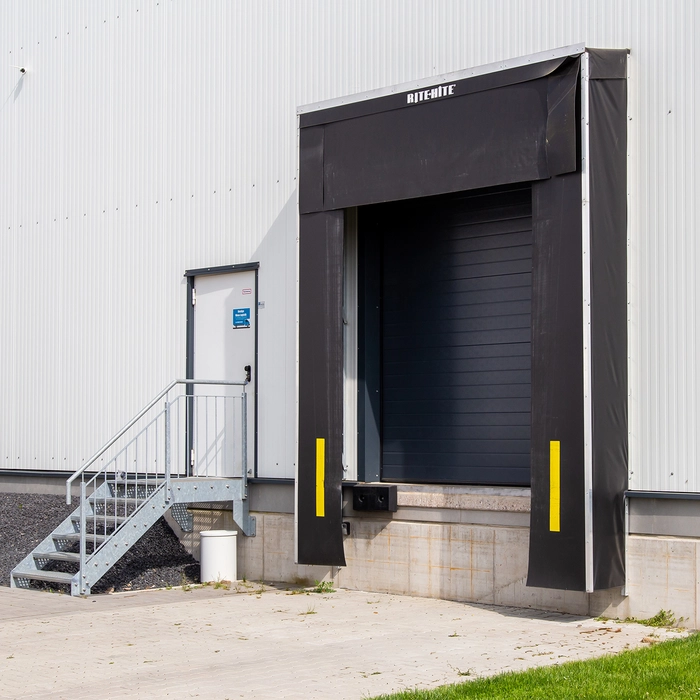 Docking stations for loading and unloading